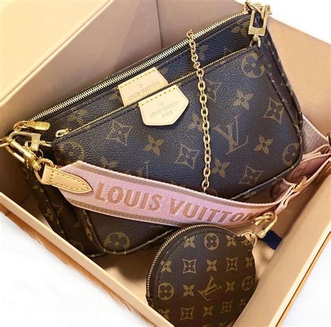 replica Louis Vuitton